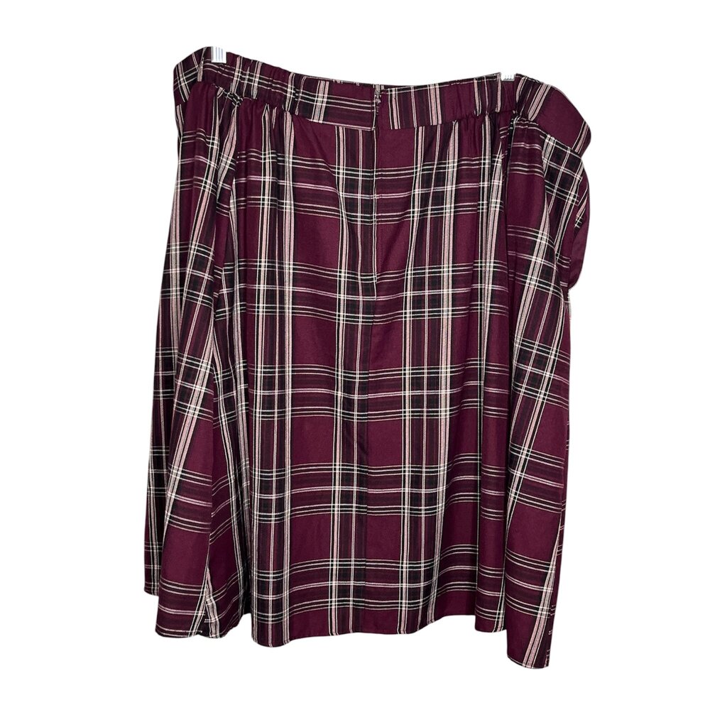 Torrid 28 Skirt