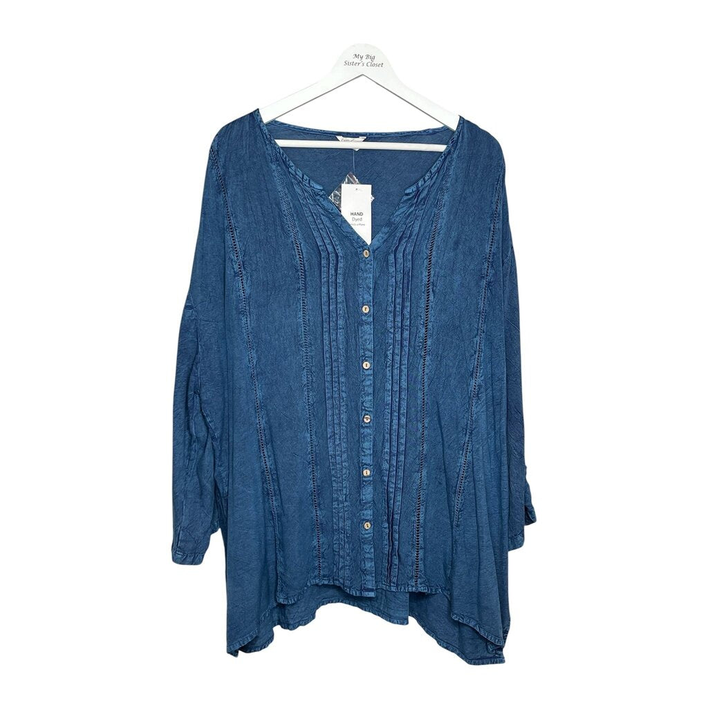 Cato 22/24W Top... NWT
