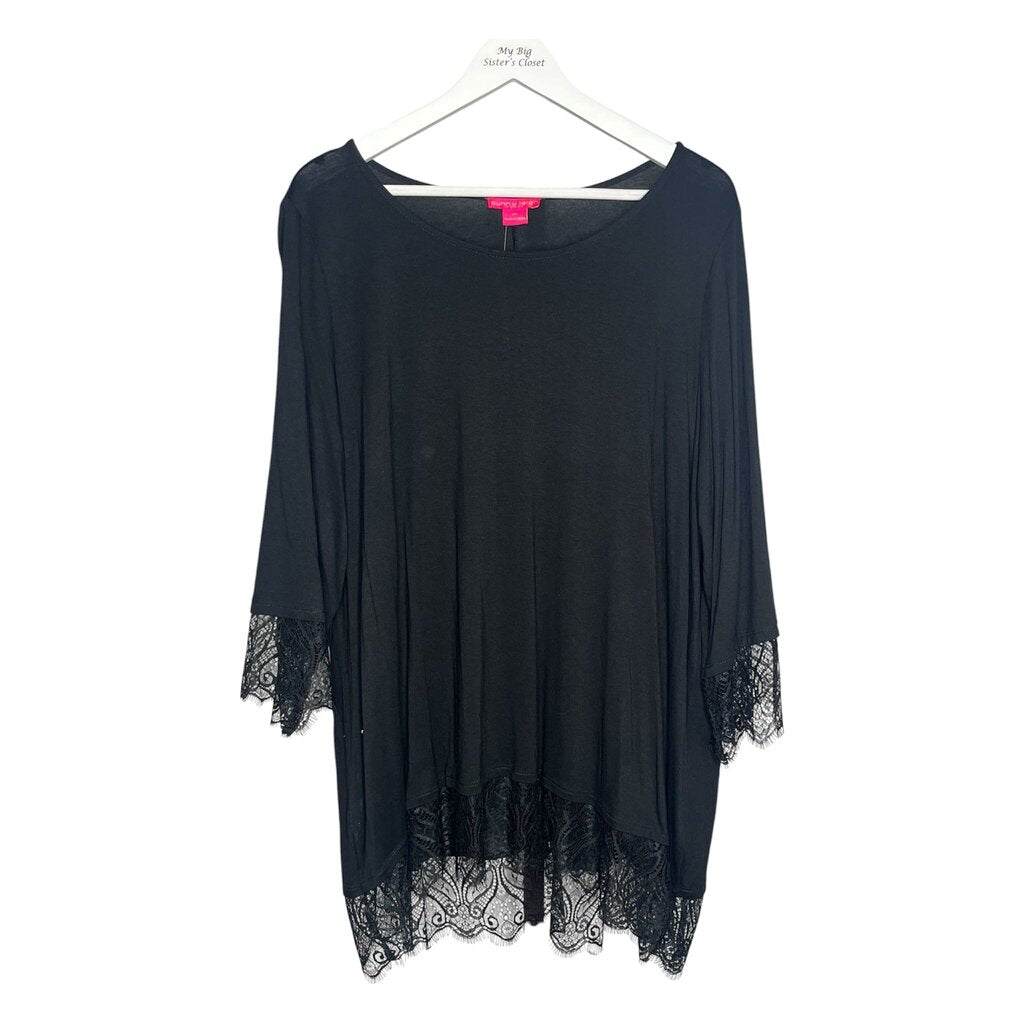 Sunny Leigh 2X Top