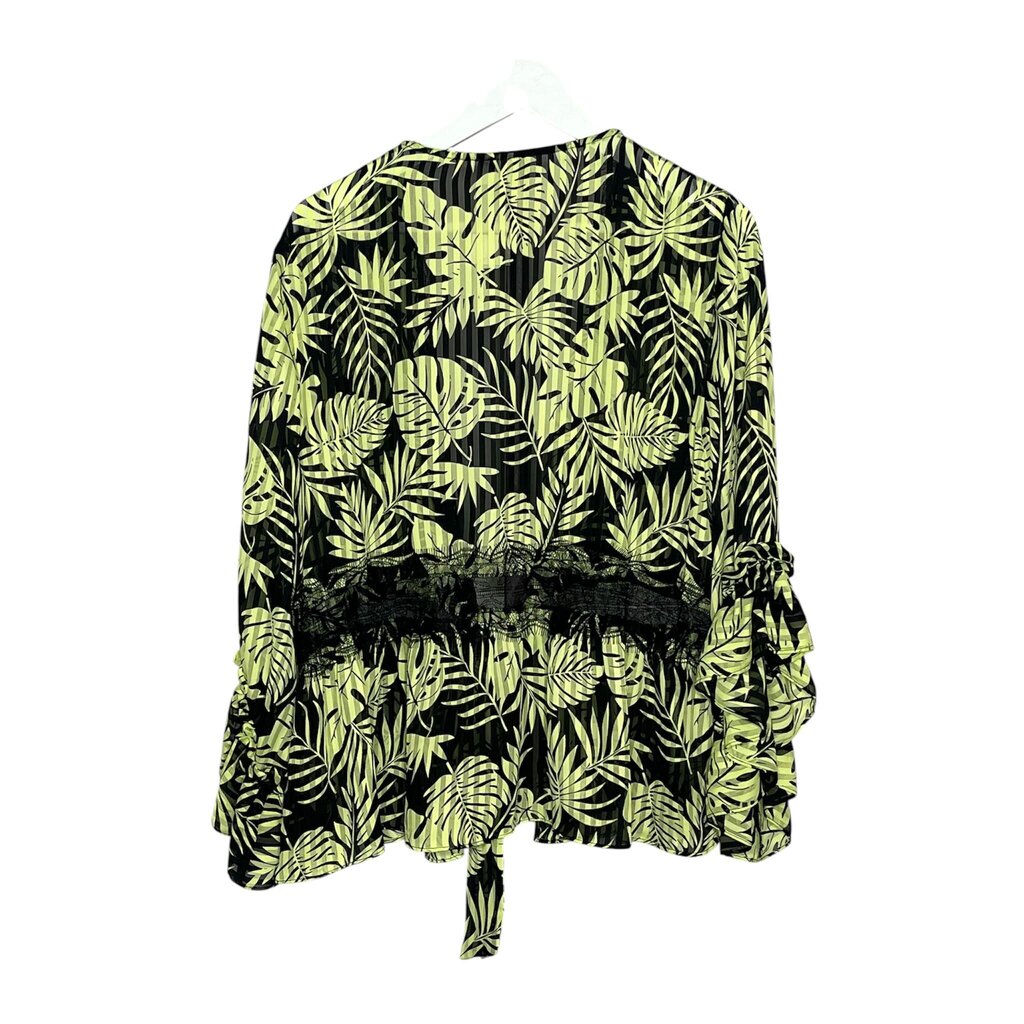 Cato XL Shrug..nwt