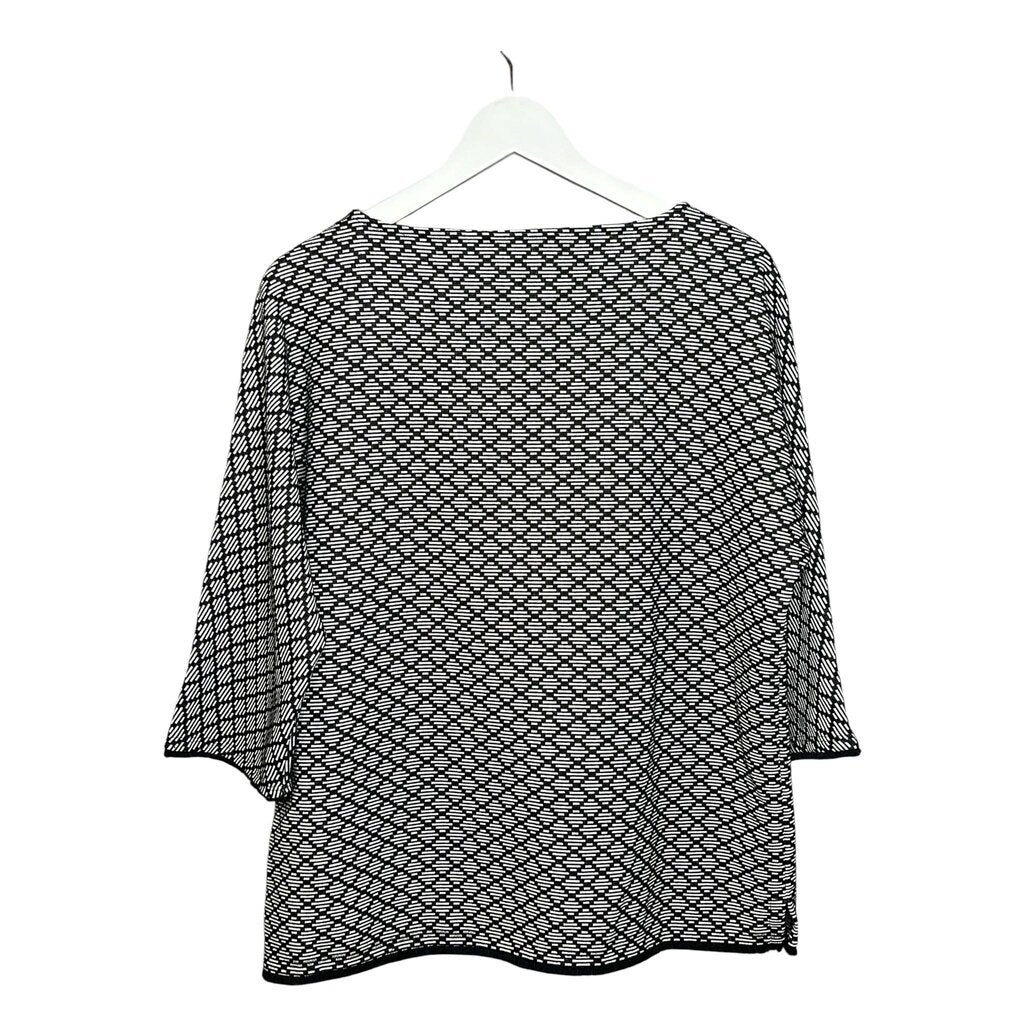 Chico's 2 12/14 Top