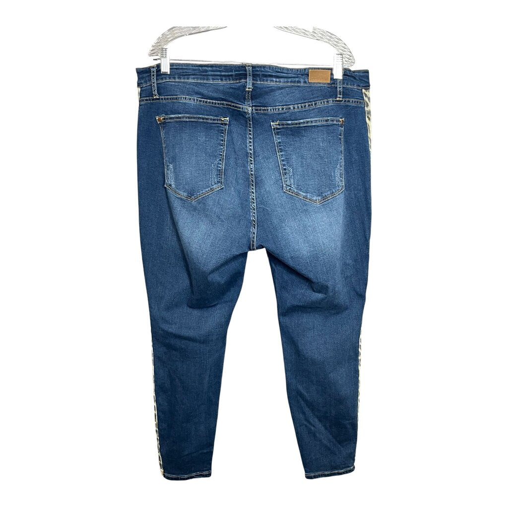 Judy Blue 20W Jeans